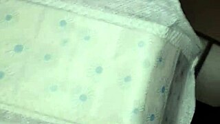 hey, wanna chat about pipi et serviette on web chat? what's your take?