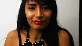 melisia galindo playing alone in a solo session