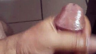 handjob and cum fun 😏