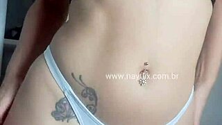 Nayaraloirinha91 tries on summer bikinis for Instagram followers