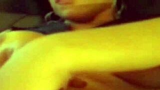 Tonton Aku Fist Punggung Besar Aku