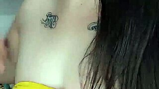 i saw girl masturbating on video call to boyfriend