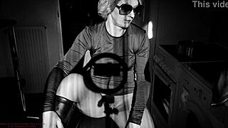 karina backstage with photographer 😊