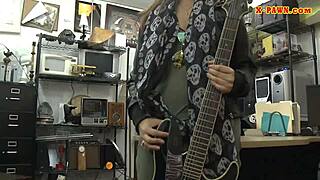 Man, I seen this cute rocker gettin’ banged by that creepy pawn dude!