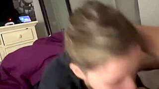 Summer Sucks Boyfriend's Cock for Fun 😏