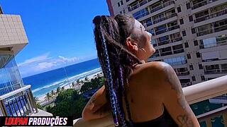magrinha tattuada levando rola na buceta loupan produções