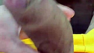 Млади бразилски твインкове соло сесия с съседи