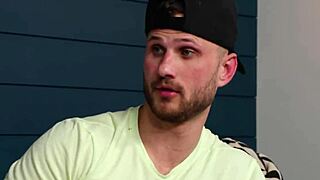 hot gay jocks fuck after baseball game