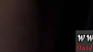 I see teen masturbate with dildo in mirror, then rough doggy outdoors