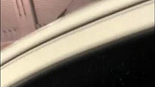 ficou louquinha de tesao e esguichou no motel