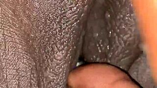 tell me about that fat pussy