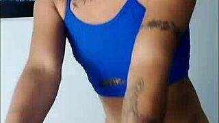 angelique monroe fucks a melon and cums