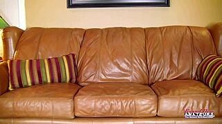 Cherie DeVille, wanna see me drill my pussy with dildo?