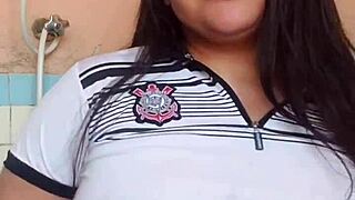 she loves my wet arm in the bath