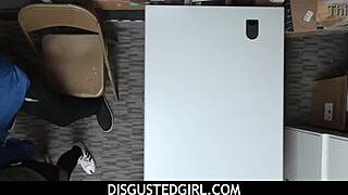 Wow! Security officer SCOLDS thief over cucumber sex idea!