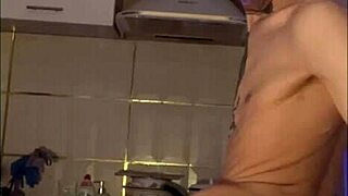 Twinks Engage in Romantic Mutual Masturbation