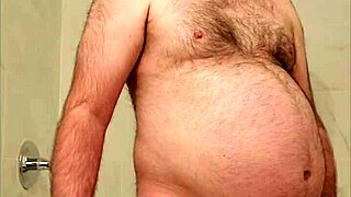 Nude Exhibitionist Martin Lavallée Engages in Masturbation and Flashing