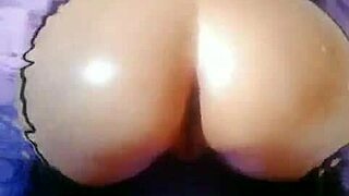 Uma Peixinha Gostosa Shows Off Big Ass for Amateur Relaxation. Get Ready to Unwind!