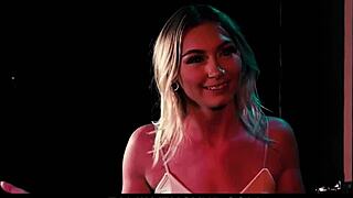 Lily Larimar and Chloe Temple, those rockstar sisters, fuck pussies before the concert.