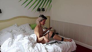 Sofi ties herself up in bondage