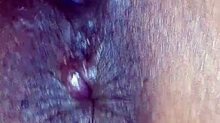 Indian Amateur Gives Sloppy Blowjob to Big Cock in Homemade Interracial Scene