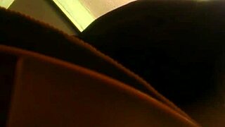 recording this girl at the party, check out that ass on holiday! 🎉