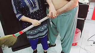 Pakistani Maid Taken Hard by House Owner in Urdu Chat