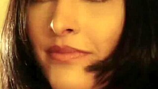 feeling hotter every time she dances gracefully and gently