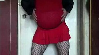 in 2023 i wanna swallow yur pee in stockings