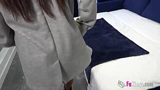 I get horny watching this teen show her body