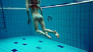 yo, check this blonde babe diana zelenkina naked underwater in the pool