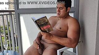 yuri gaúcho drops by his straight buddy for bareback fun