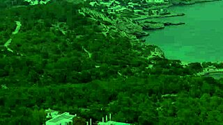 Gorgeous Duo Holly And Vanessa Enjoy Anal Threesome