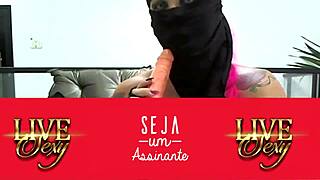 Live Sexy Show with Brazilian Star Débora Fantine