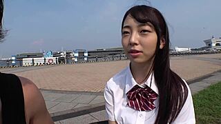 Amatoriale giapponese riceve sborrata in faccia dopo pompino intenso