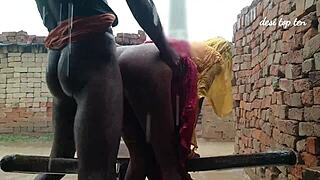 Horny Sister-In-Law Gets Fucked Outdoors In Desi Reality.