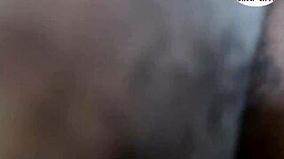 My stepsister begs me to stop, but my big cock makes her squirt a lot. Subscribe to my red.