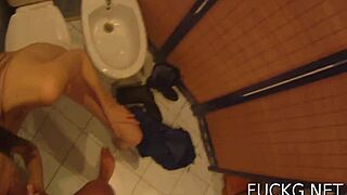 Wow! Pounding This Floozy Hard on Hidden Spycam Caught Everything!