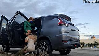 Risky Anal Sex in Mall Parking Lot with Pinay Lovers