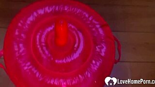 हॉर्नी होकर डिल्डो राइड किया लेकिन सेक्स टॉय एरर