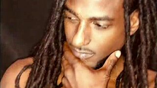 i wanna fuck me in tha rain with that black king dick, but it's squirting everywhere