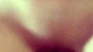 Sobrina de visita de navidad la llev� la habitacion me la di de perrito y le deje todo mi semen adentro