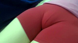 Wow, check out Novinha's tight shorts gripping that cameltoe!