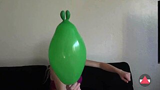 Giantess blonde crushing toys and balloons 😈