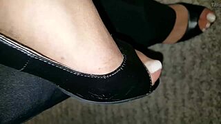 Bold Webcam Intimate Session.