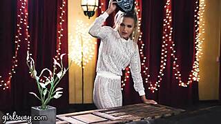 Girlsway Gabbie Carter Has Her Sex Robot Fantasy Fulfilled With Emma Hix