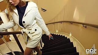 American Star Jessa Rhodes Screams with DP Orgasms