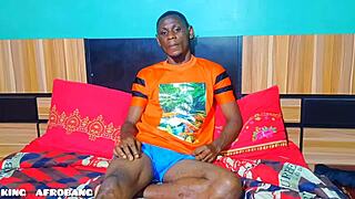 First time casting interview turns wild when the solo girl's power fails with his cock.