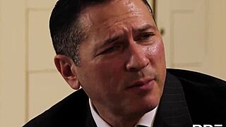 American Star Jessa Rhodes Screams with DP Orgasms