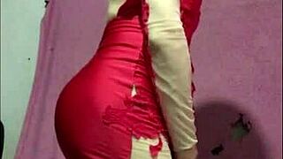 Usa Twink Crossdresses In Lingerie For Gay Encounter